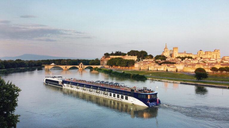Seine River Eco-Friendly Cruise Boats