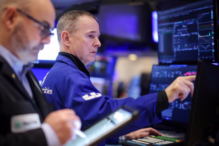 U.S. Stock Market Gains Continue Strongly