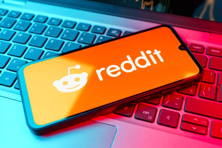Reddit Surges Past TikTok in UK as Gen Z Drives Growth