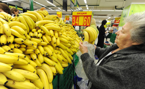 Russians Feel the Squeeze as Food Prices Surge During the War