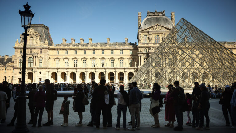 Paris Louvre Terror Plot Suspect Arrested Paris Louvre Terror Plot Suspect Arrested