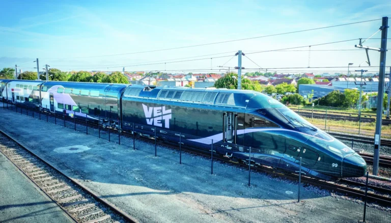 France High Speed Rail Rival Launches France High Speed Rail Rival Launches
