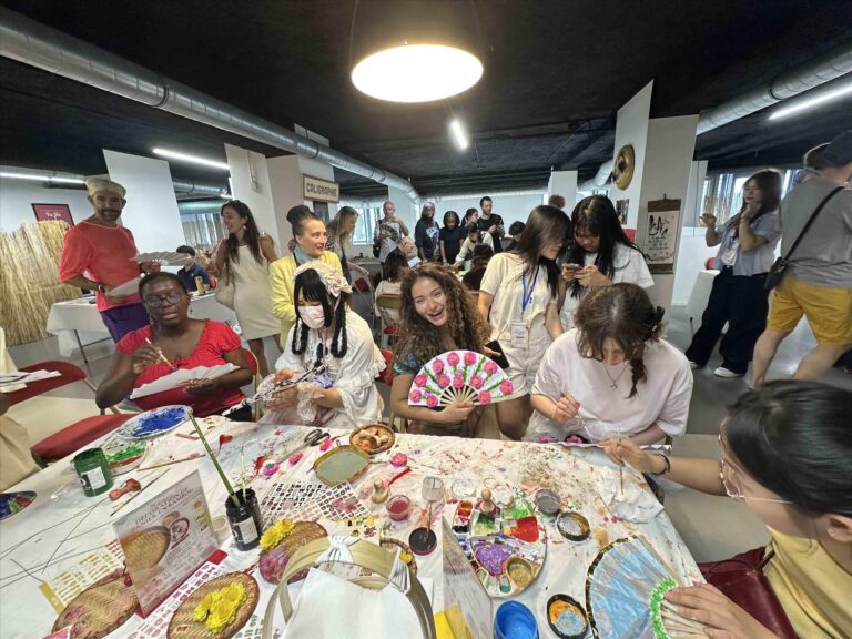 Vietnam culture Paris festival boosts ties Vietnam culture Paris festival boosts ties