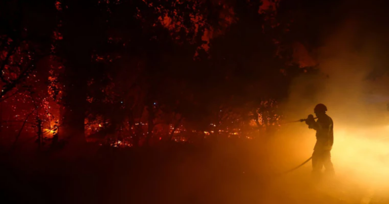France Wildfire Evacuations Reach 40000 People