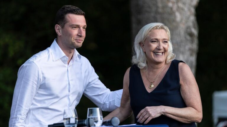 Marine Le Pen Confirms Presidential Bid After Ruling Marine Le Pen Confirms Presidential Bid After Ruling
