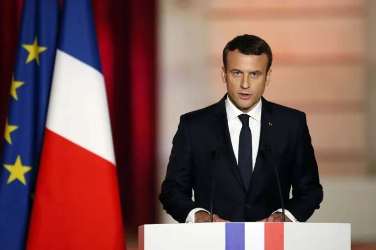 France Debt Borrowing Costs Rise Amid Bond Strains France Debt Borrowing Costs Rise Amid Bond Strains