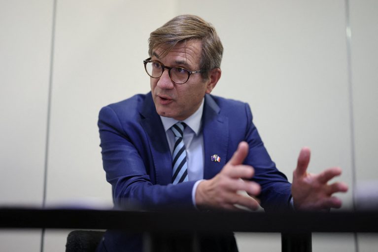 France Plans to Reduce Reliance on Chinese Rare Earths France Plans to Reduce Reliance on Chinese Rare Earths